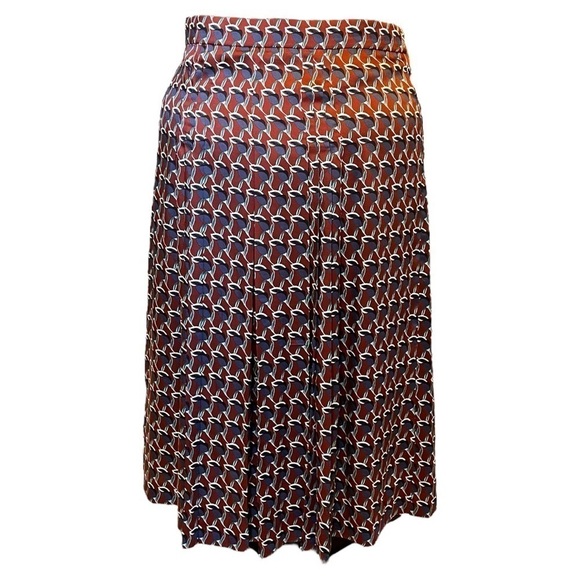 Zara Geometric Print Silky Satin Midi Skirt with Pleats - Picture 13 of 16